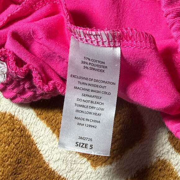 b tween Girls Hot Pink Pull-On Shorts with Crochet Trim Size 5 - Picture 4 of 4